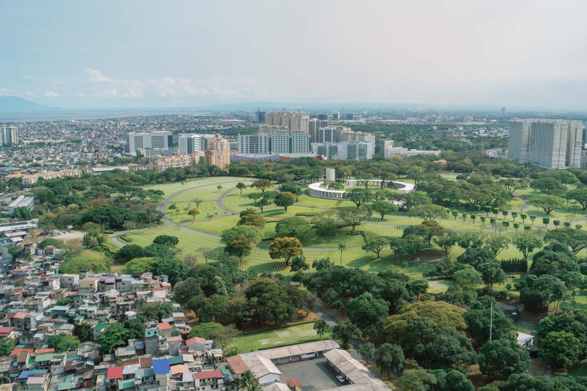 Cozy 2-Bedroom At South Of Market Soma Bgc Near Sm Aura, Market! Market! & Bonifacio High Street Taguig Exterior foto